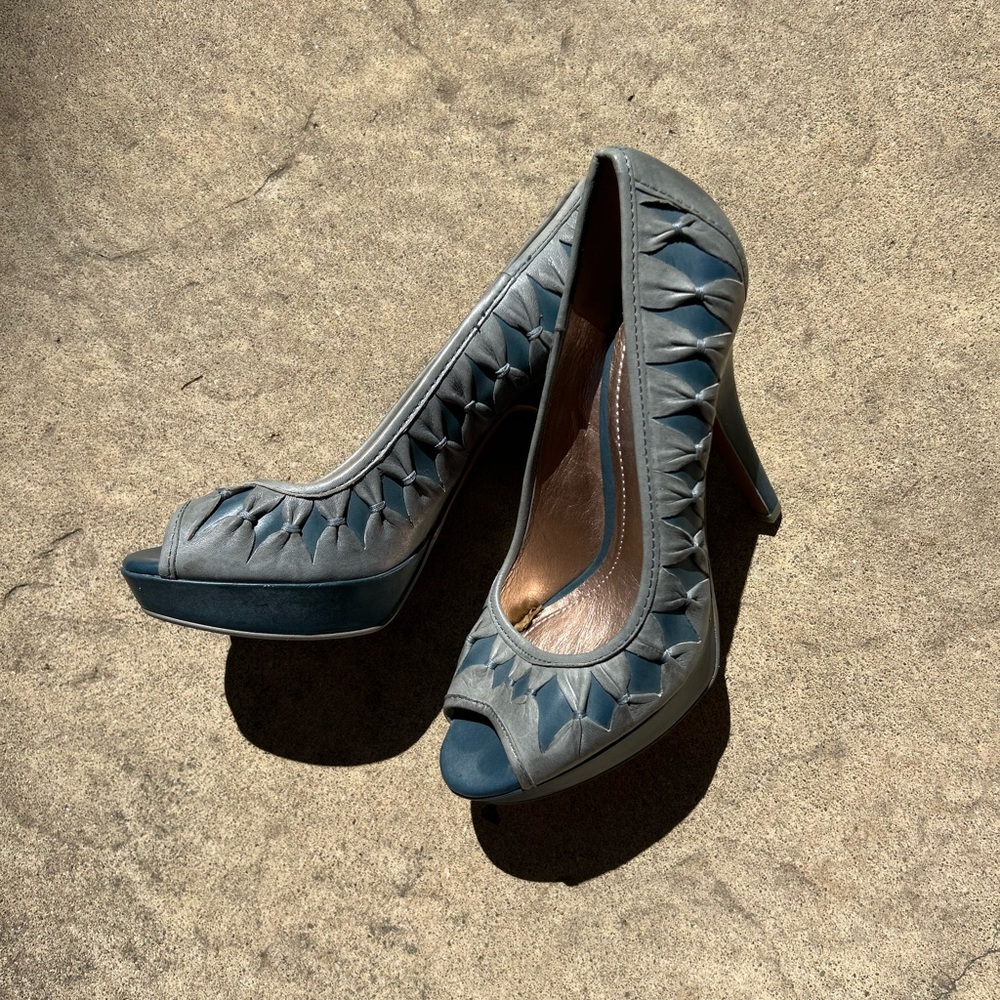 BCBGeneration Blue Platform Heels